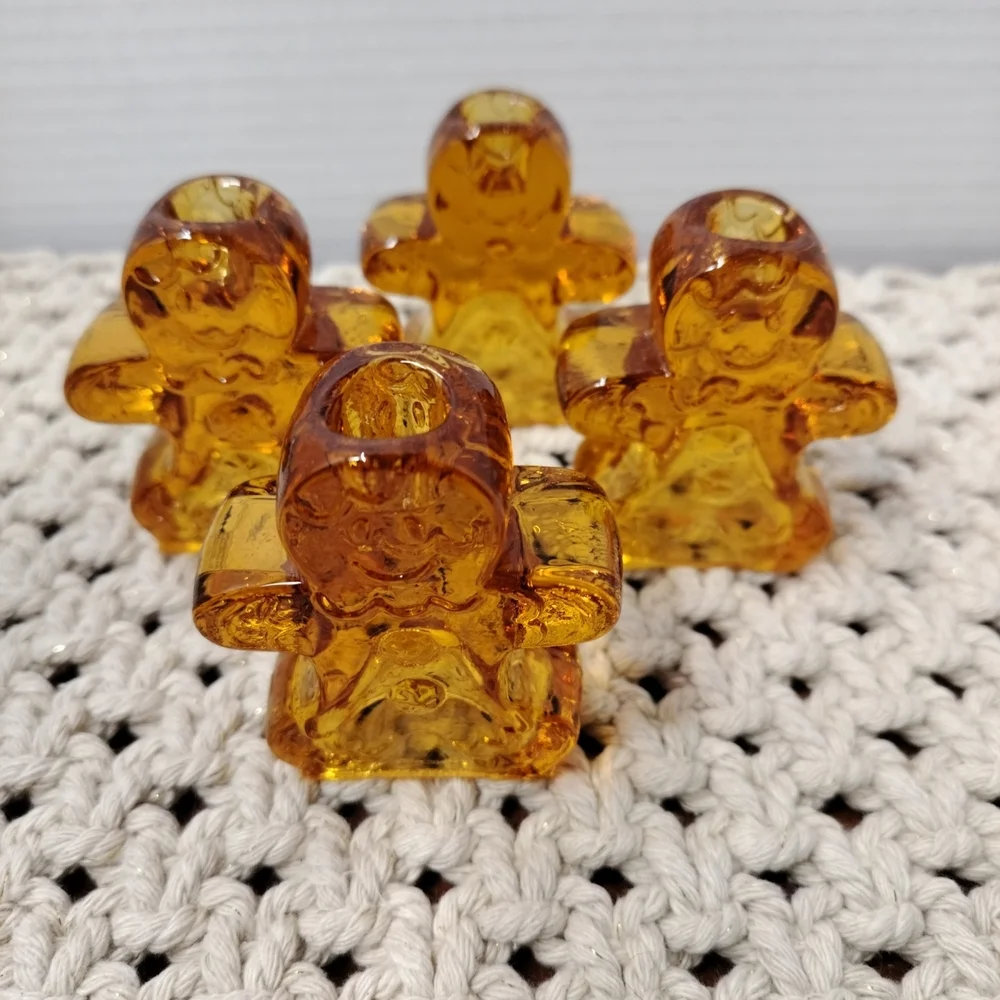 WILLIAMS-SONOMA -New Set of 4 GINGERBREAD MAN Taper Holders for 1/2